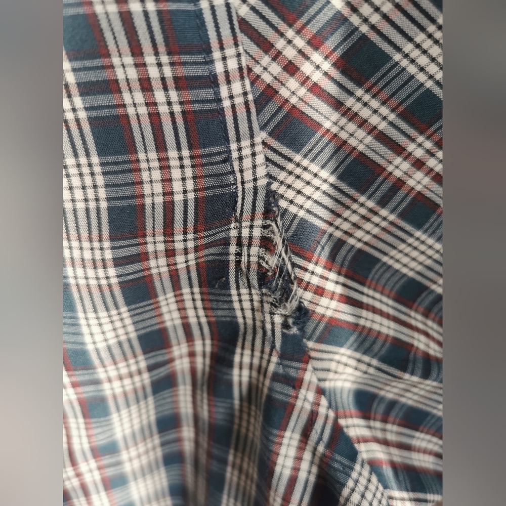Original Penguin Navy, Burgundy and White Checkered Button-Down Shirt Size L - Picture 7 of 7